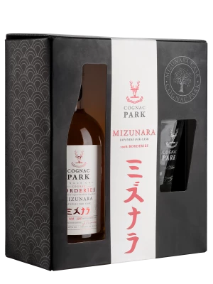 Коньяк Park Borderies Mizunara, gift set with glass 0.7 л