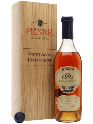 Коньяк Prunier Petite Champagne AOC, wooden box 1991 0.7 л
