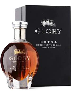 Коньяк Leyrat Extra, in decanter Glory, wooden box 0.7 л