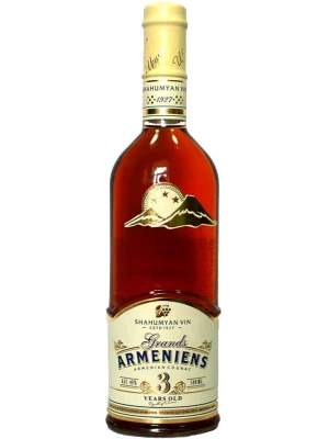 Коньяк Grands Armeniens 3 years old 0.5 л