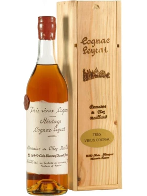 Коньяк Leyrat Tres Vieux, wooden box 0.7 л