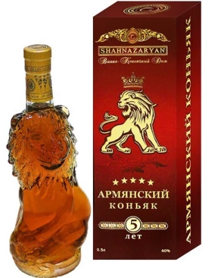 Коньяк Шахназарян, Армянский Коньяк 5 звезд, в подарочной коробке (Лев) 0.5 л