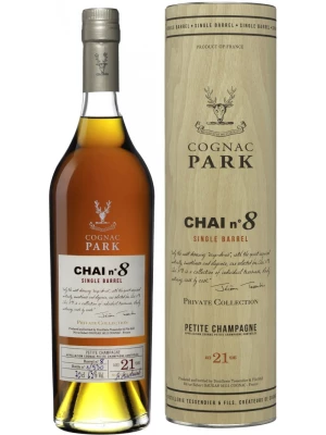 Коньяк Park Chai №8 21 Years Old, gift box 0.7 л