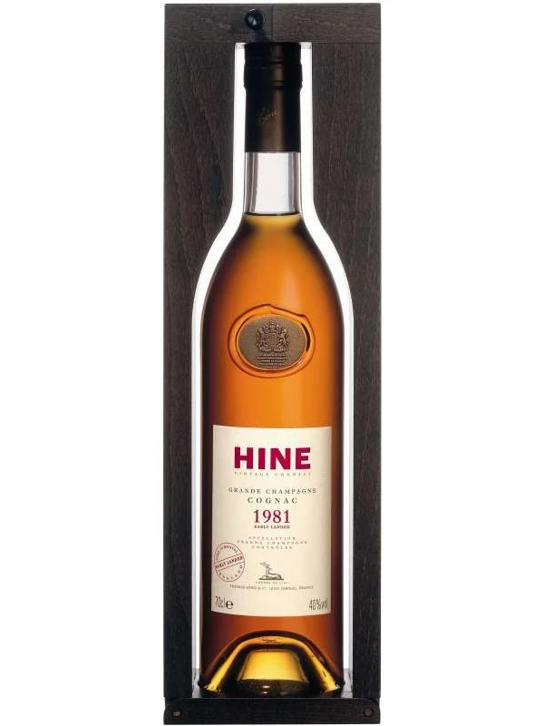 Hine, Vintage Early Landed in wooden box