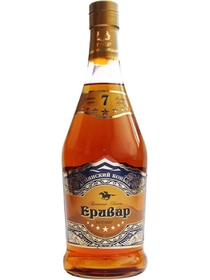 Коньяк Еривар 7-летний 0.5 л