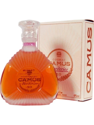 Коньяк Camus X.O. Borderies, gift box 0.05 л