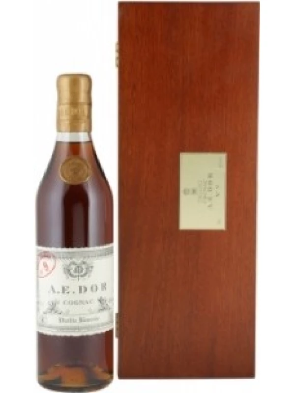 A.E. Dor №9, wooden box