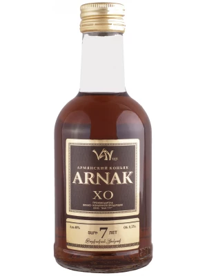 Коньяк Van 777, Arnak XO, 7 years old 0.25 л