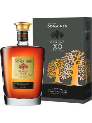 Коньяк Grands Domaines XO, gift box 0.7 л
