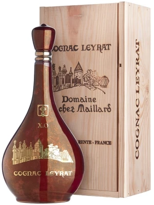 Коньяк Leyrat XO Porcelaine, wooden box 0.7 л