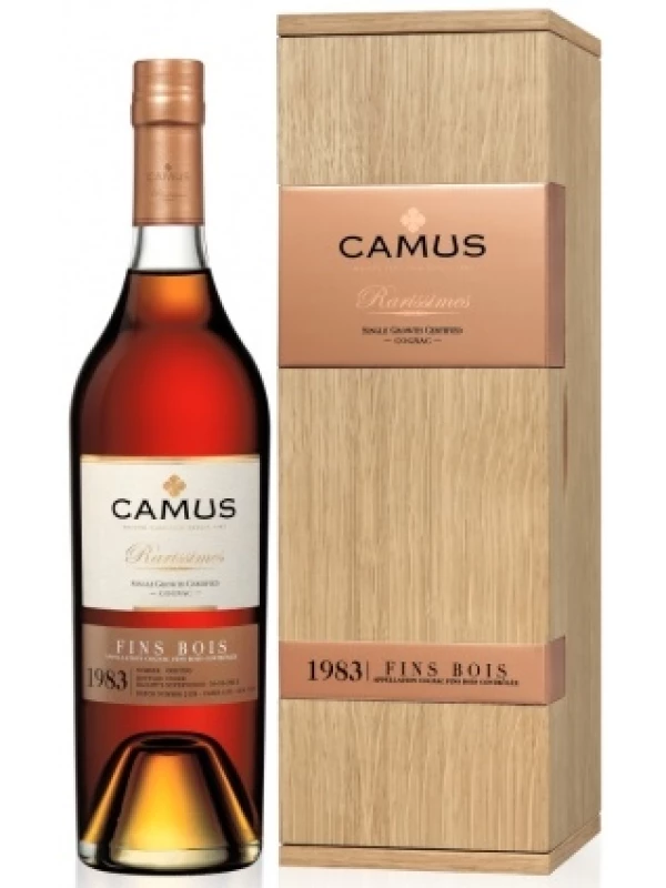 Camus Vintage Cognac в деревянной упаковке