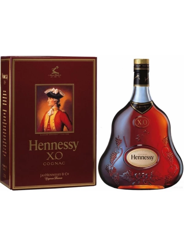 Hennessy X.O,  with gift box
