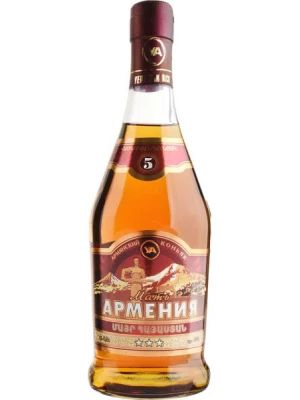 Коньяк Мать Армения 5-летний 0.5 л