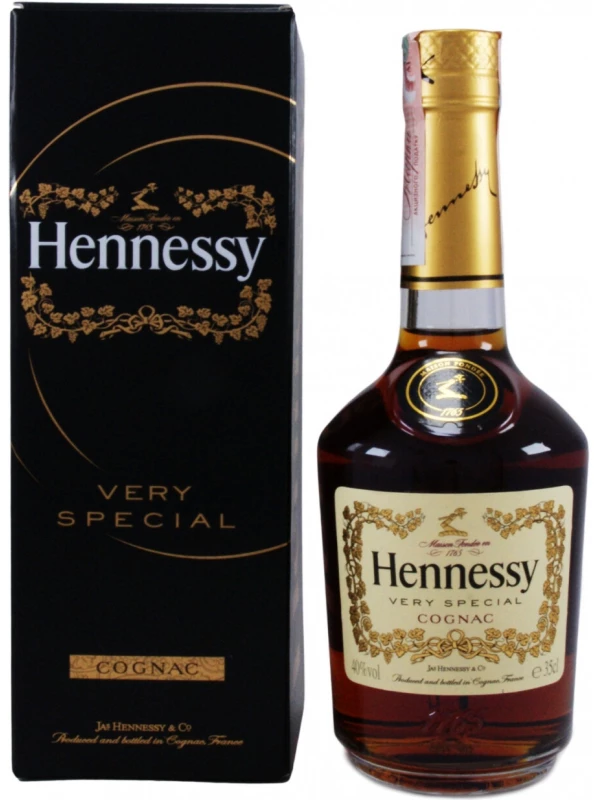 Hennessy V.S., gift box