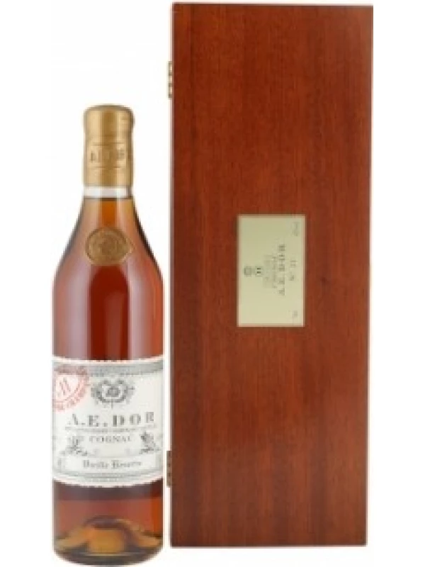 A.E. Dor №11, wooden box