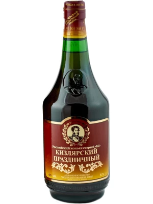 Коньяк Кизлярский Праздничный КС 0.7 л