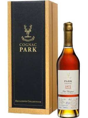 Коньяк Park Petite Champagne AOC gift coffret 1972 0.7 л