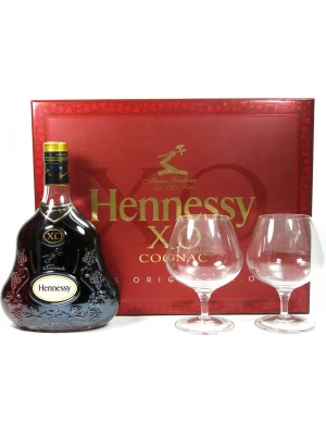 Коньяк Hennessy X.O, gift set with 2 glasses