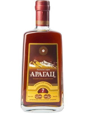 Коньяк Арагац 7-летний 0.5 л