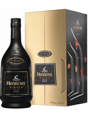Коньяк Hennessy VSOP Deluxe, gift box 0.7 л