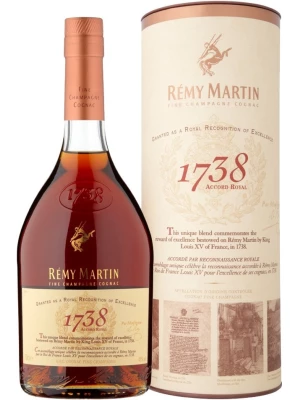 Коньяк Remy Martin, 1738 Accord Royal, in tube 0.7 л