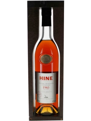 Коньяк Hine, Vintage Early Landed in wooden box 1983 0.7 л