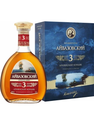 Коньяк Айвазовский 3-летний, в подарочной коробке 0.5 л