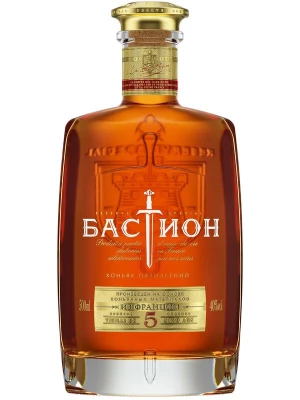 Коньяк Бастион 5 лет выдержки 0.5 л