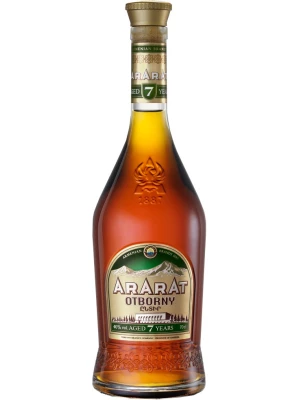Коньяк Арарат Отборный 0.7 л