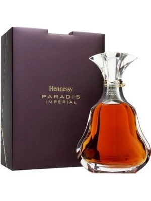 Коньяк Hennessy Paradis Imperial, gift box 0.7 л
