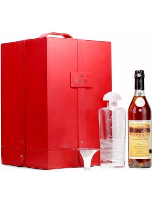 Коньяк Hardy Privilege, crystal decanter Lalique and gift box 0.75 л