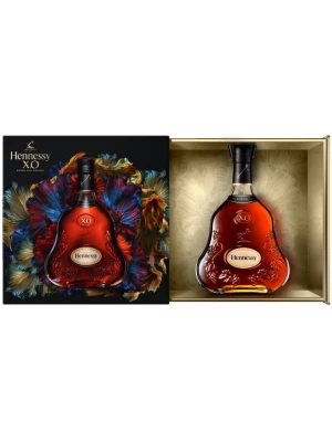 Коньяк Hennessy X.O, gift box End of Year 2020 0.7 л