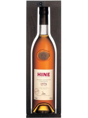 Коньяк Hine Vintage in wooden box 1976 0.7 л
