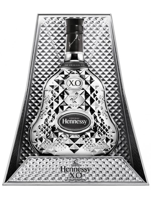 Hennessy X.O Exclusive with gift box