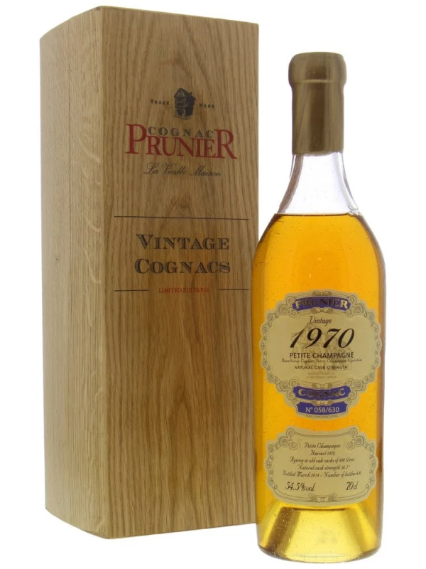 Prunier Petite Champagne AOC gift box