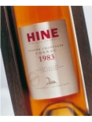 Коньяк Hine Vintage in wooden box 1983 0.7 л