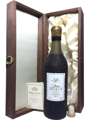 Коньяк Pierre Morin Excellence, gift box 0.7 л