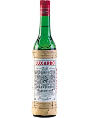 Ликер Luxardo, Maraschino Originale, braided straw wrapped bottle 1.5 л