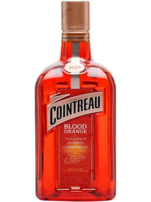 Ликер Cointreau Blood Orange 0.7 л