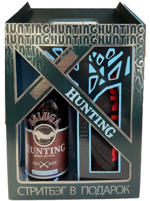 Ликер Beluga Hunting Berry Bitter, gift box with waist bag 0.7 л
