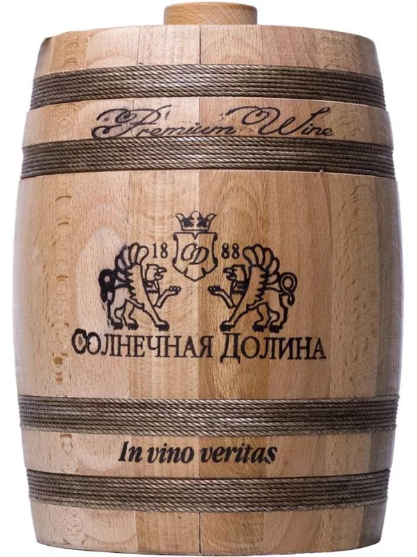 Черный Полковник, в бочонке