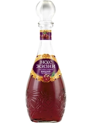 Настойка Вкус жизни Вишня на коньяке, Настойка сладкая 0.5 л