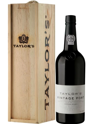 Портвейн Taylor's, Vintage Port wooden box 2003 0.75 л