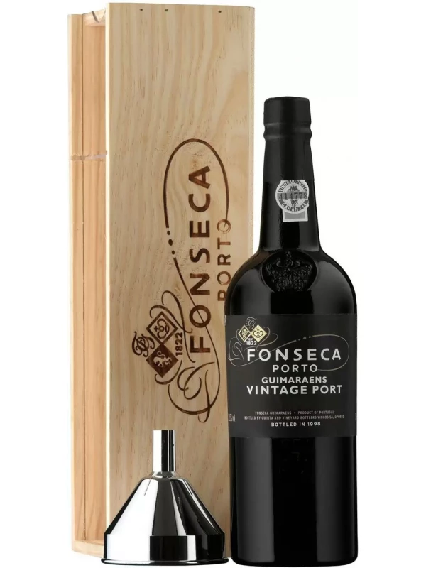 Fonseca, Guimaraens Vintage Port, wooden box