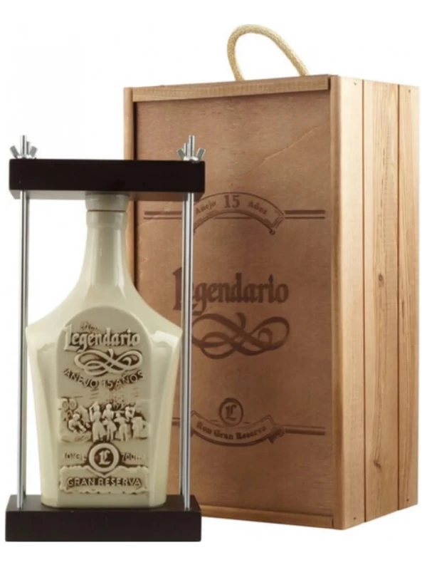Legendario Gran Reserva 15 Anos, wooden box