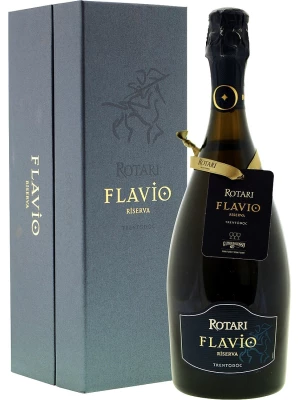 Rotari, Flavio Riserva Brut, Trento DOC, gift box 0.75 л