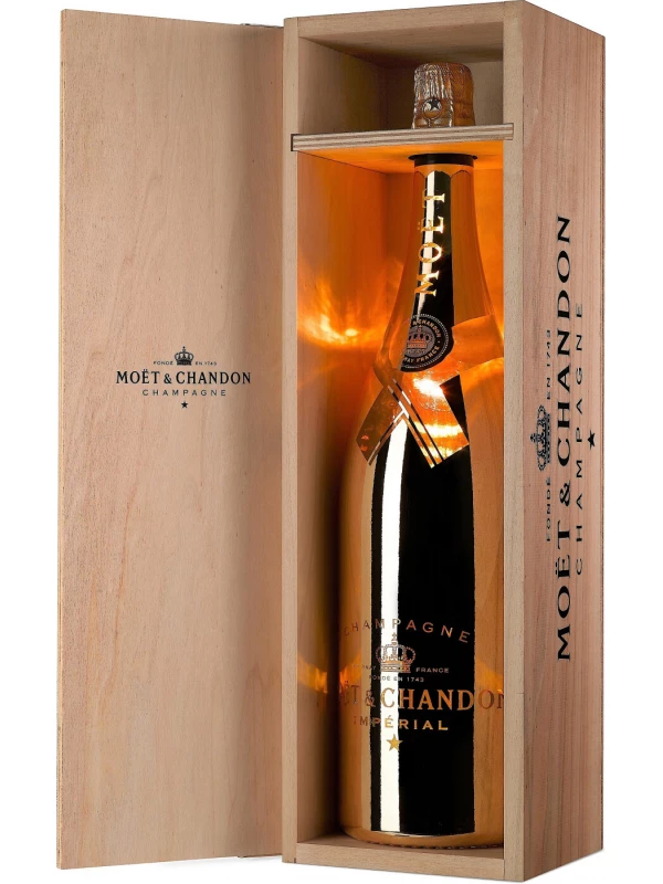 Moet & Chandon, Brut Imperial, Special Edition Bright Night, wooden box