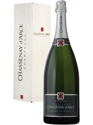 Champagne Chassenay d'Arce, Cuvee Premiere Brut, gift box 1.5 л