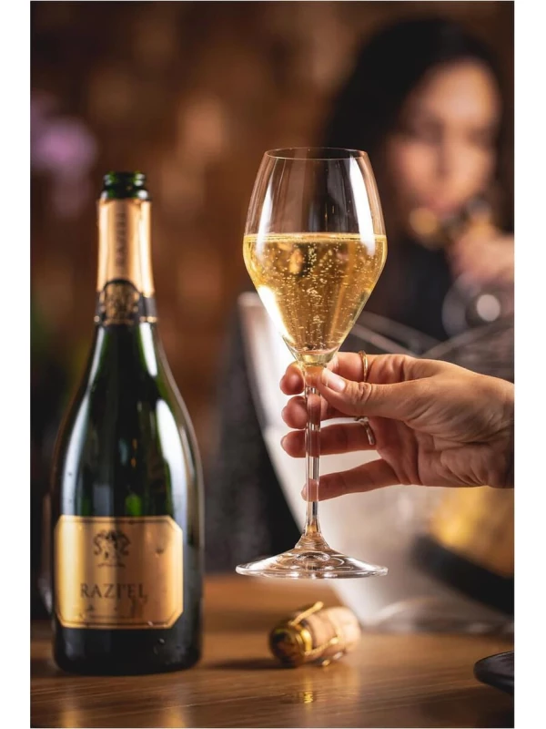 Razi'el Extra Brut, gift box