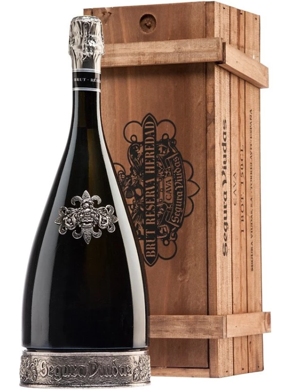 Segura Viudas, Cava Brut Reserva Heredad, in wooden box